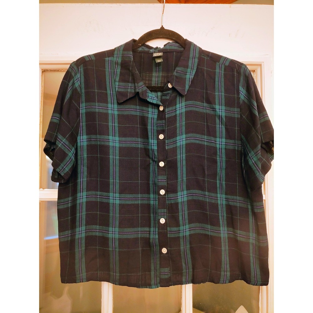 Wild Fable Plaid Button Up Shirt Women L Black Green Rayon Dark Academia - Picture 2 of 5